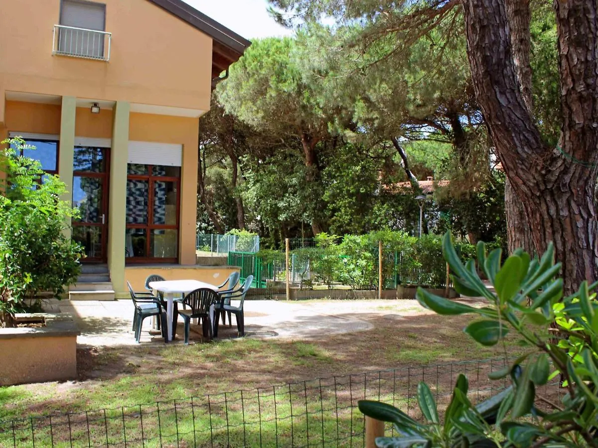 Apartment Villa Isotta-1 By Interhome